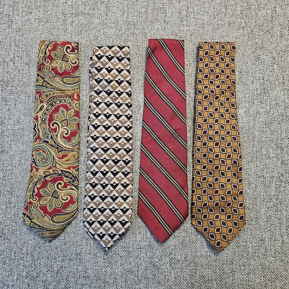 BROOKS BROTHERS (Lot Of 4)Vintage Made In USA Silk Ties Multi-Color/Patterns